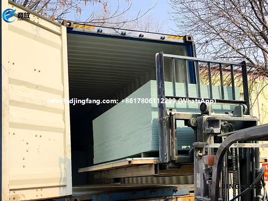 Panneau de mousse PVC vert