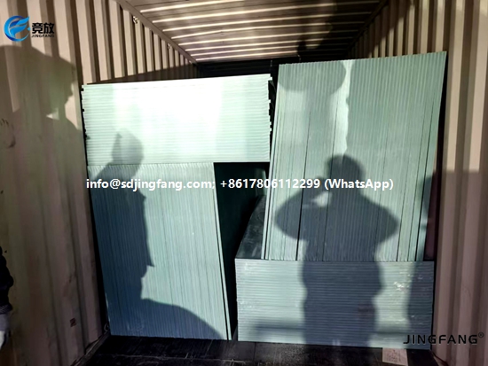 Panneau de mousse PVC vert